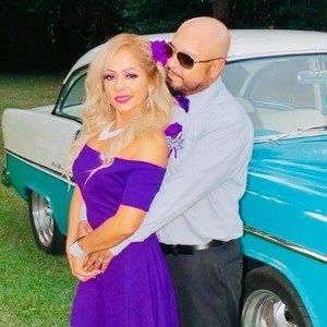 Meet your Posher, Corina